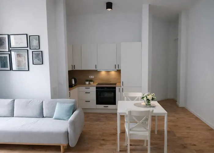 Luxury Design On Poznanska Street In The Center Of Appartement