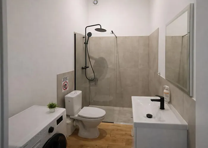 Luxury Design On Poznanska Street In The Center Of Varsovie