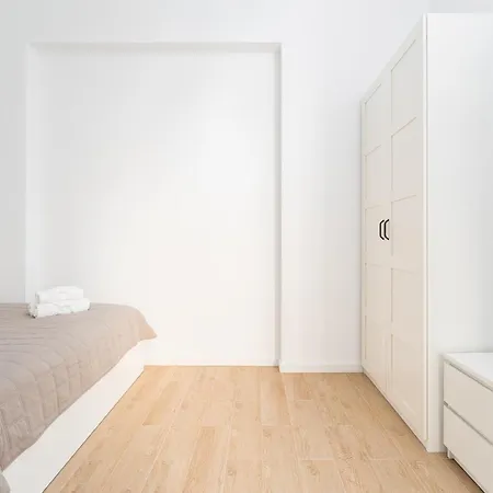 Luxury Design On Poznanska Street In The Center Of Appartement