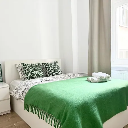 Luxury Design On Poznanska Street In The Center Of