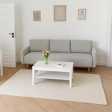 Luxury Design On Poznanska Street In The Center Of * Warszawa