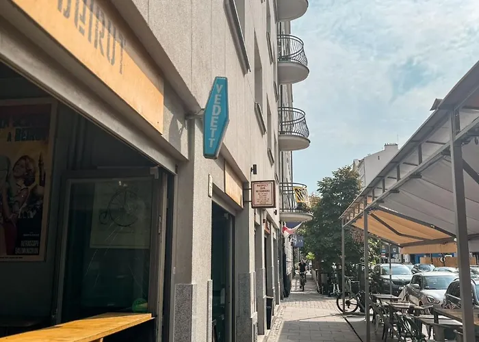 Luxury Design On Poznanska Street In The Center Of Apartment *