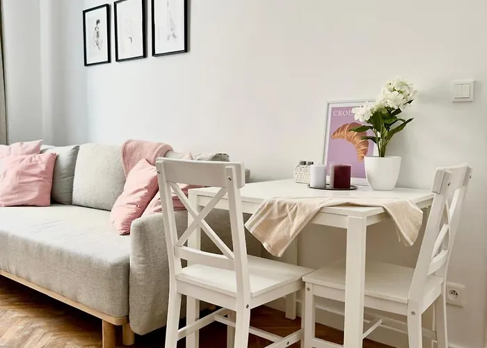 Luxury Design On Poznanska Street In The Center Of