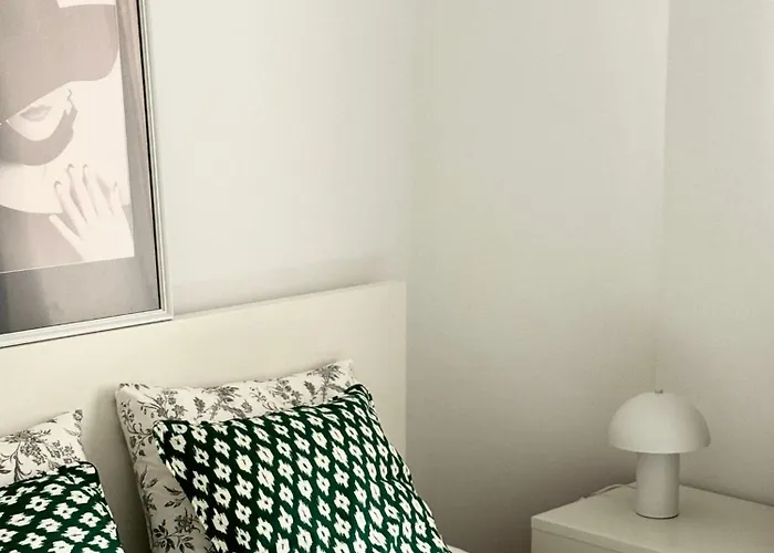 Luxury Design On Poznanska Street In The Center Of Apartment *