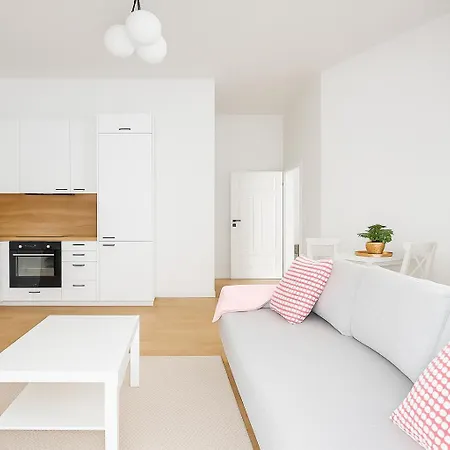 Apartament Luxury Design On Poznanska Street In The Center Of