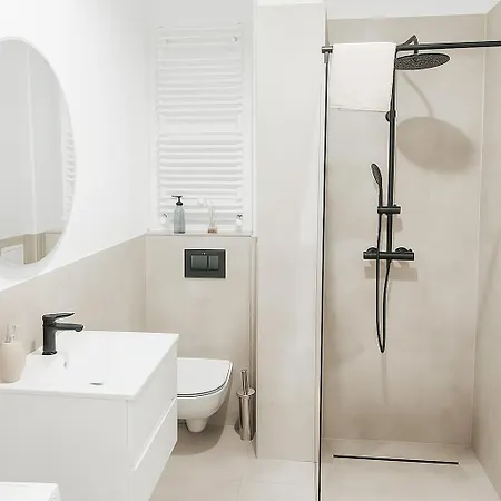 Luxury Design On Poznanska Street In The Center Of * Varsó